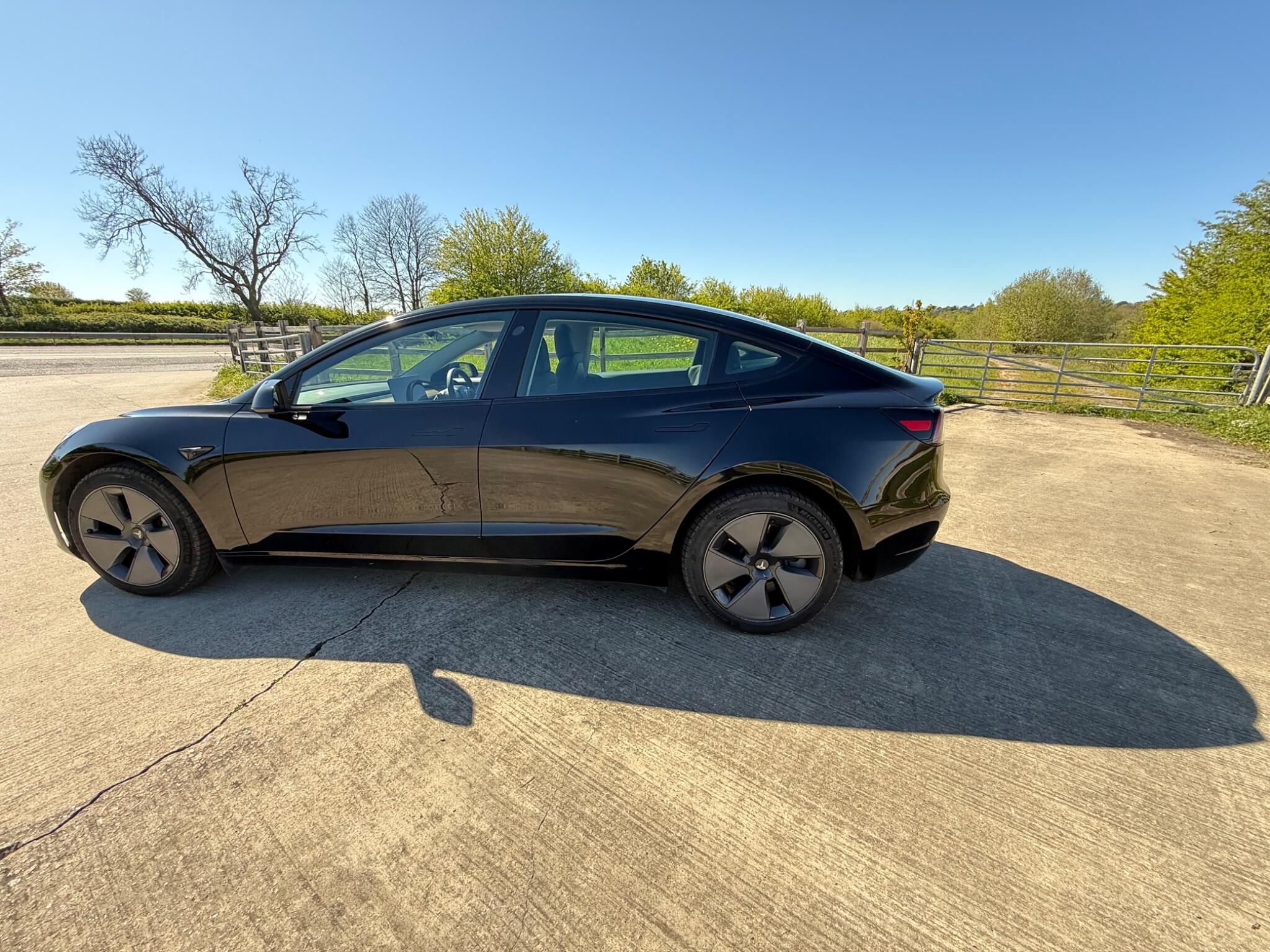 Tesla Model 3 Saloon 4dr Electric Auto RWD (241 bhp) — photo 74 of 114